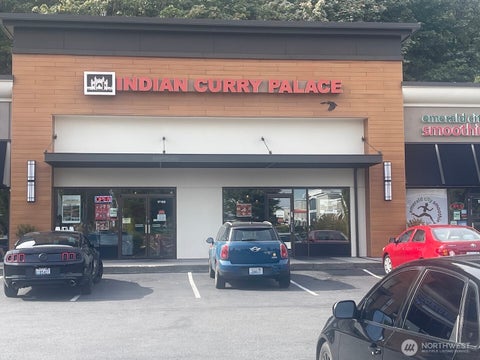 Photo of 17155 South Center Pkway PKWY, Tukwila, WA 98188 (MLS # 2590433)