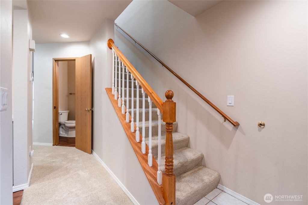 Photo of 451 S 328th Street #10B, Federal Way, WA 98003 (MLS # 2446312)