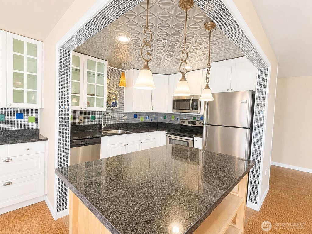 Photo of 18523 68th Street #205, Kenmore, WA 98028 (MLS # 2564291)