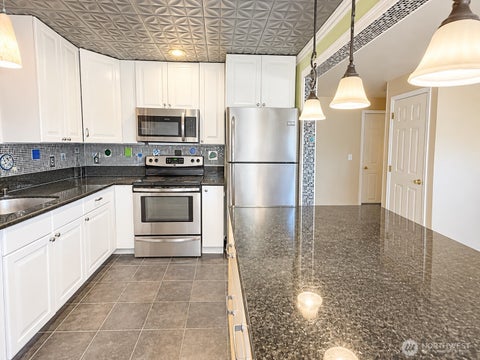 Photo of 18523 68th Street #205, Kenmore, WA 98028 (MLS # 2564291)