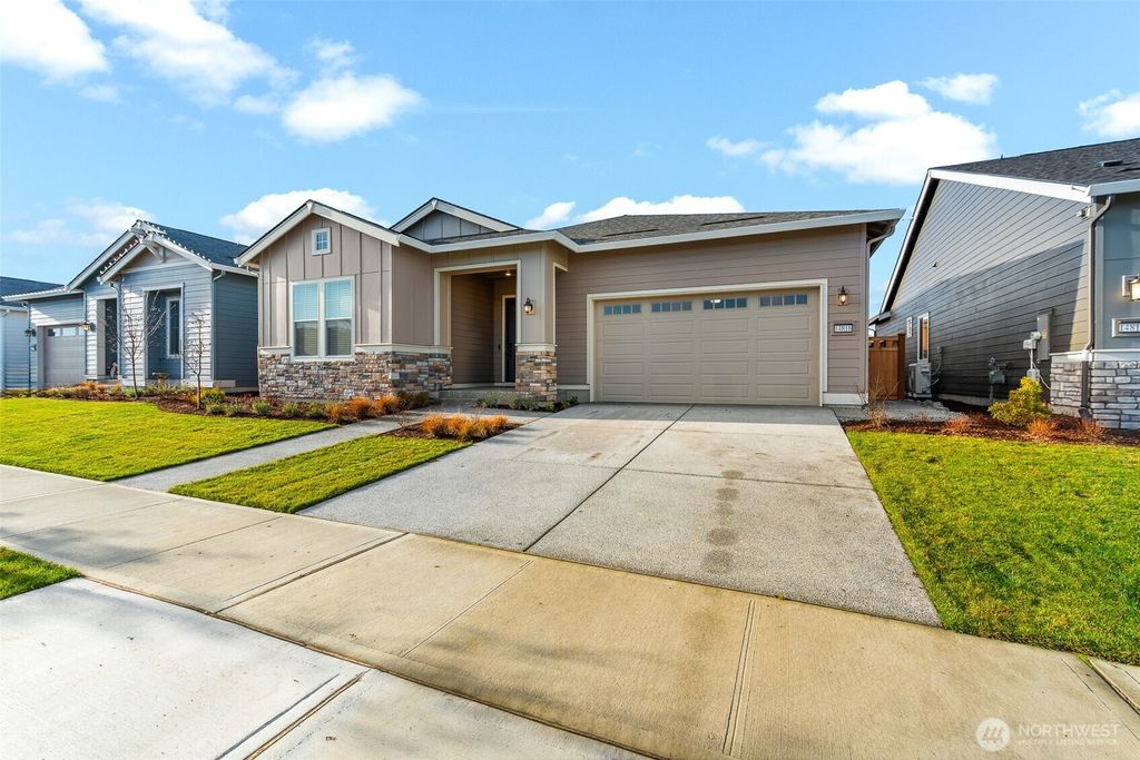 Photo of 14816 206th Avenue E, Bonney Lake, WA 98391 (MLS # 2461405)