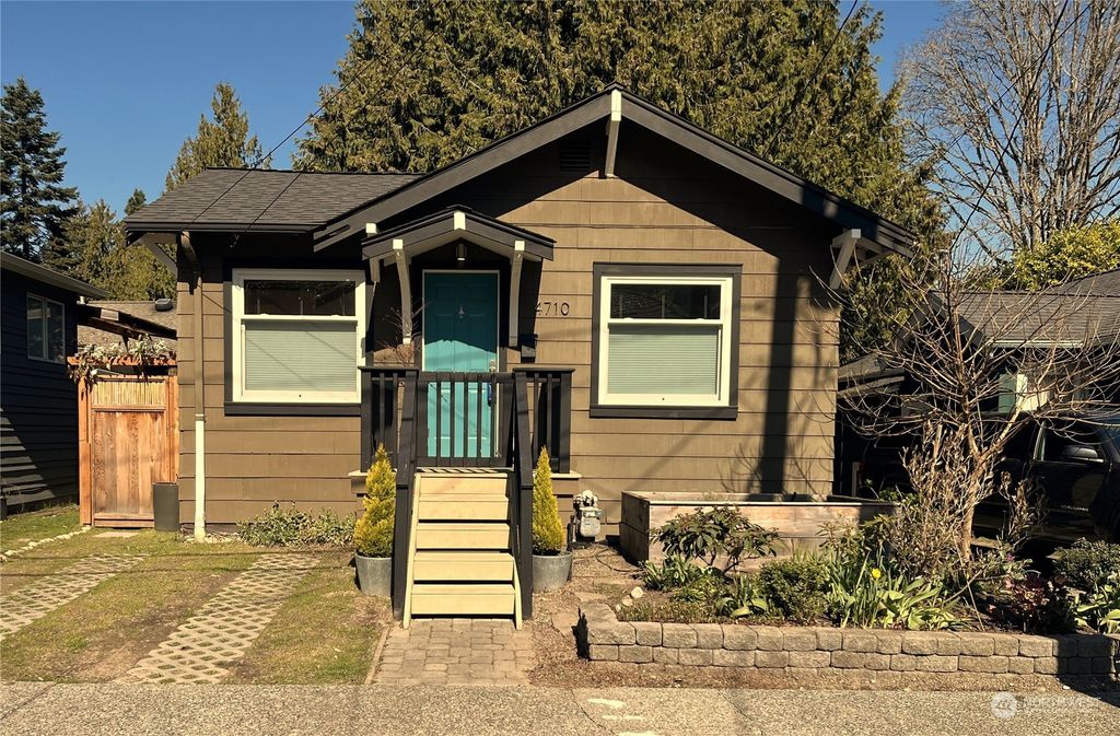 Photo of 4710 SW Othello Street, Seattle, WA 98136 (MLS # 2206091)