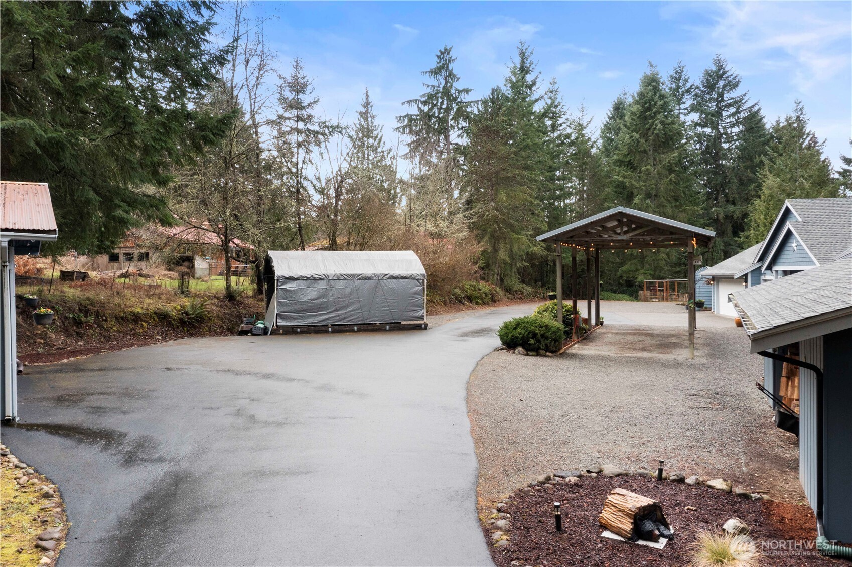 15918 256th Avenue E