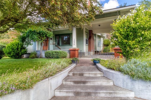 Photo of 1235 Isaacs Avenue, Walla Walla, WA 99362 (MLS # 2581524)