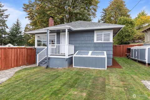 A home in Bremerton