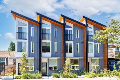 Photo of 3307 Wetmore Avenue S #B, Seattle, WA 98144 (MLS # 2440007)