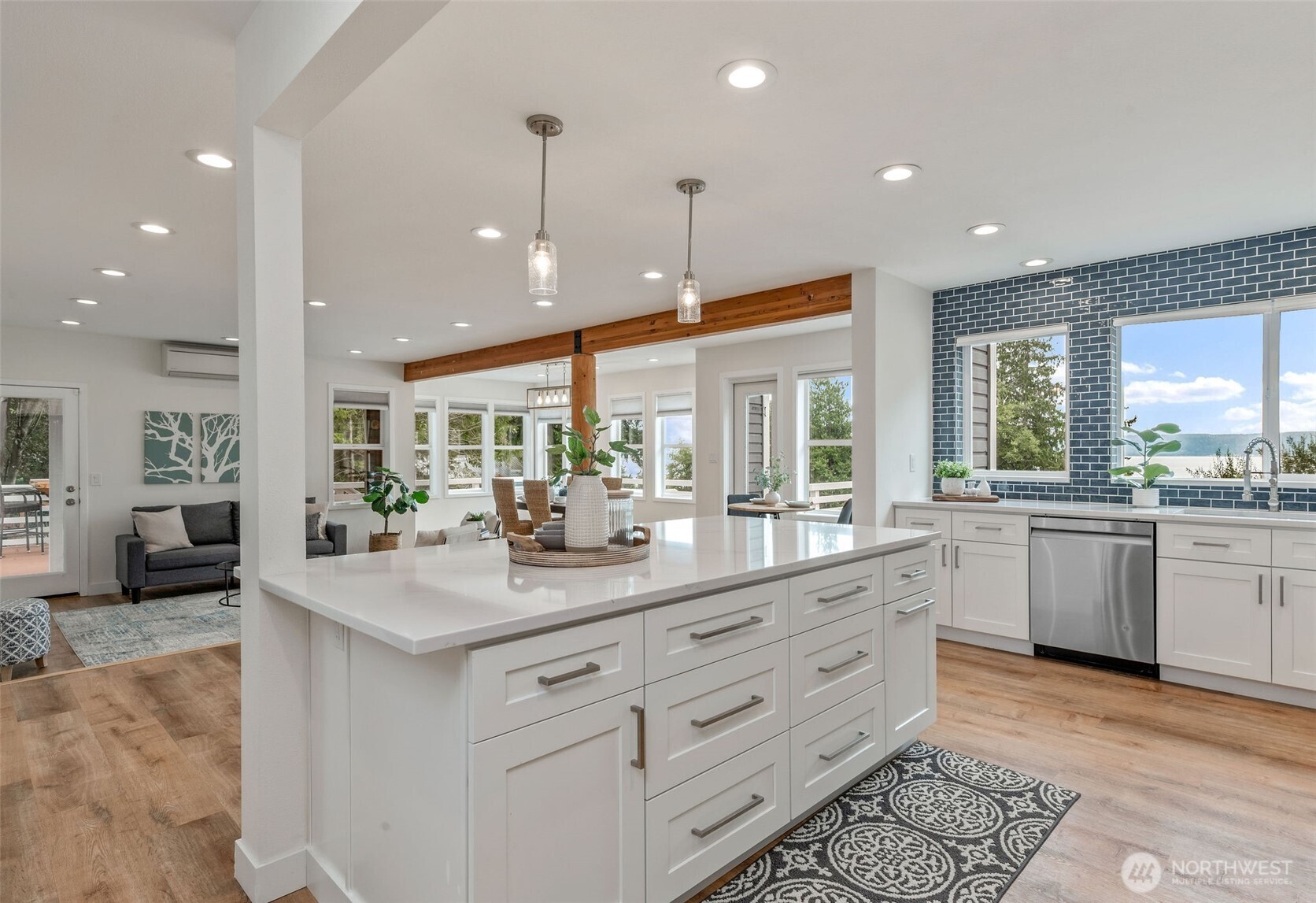 42 Maxview Drive