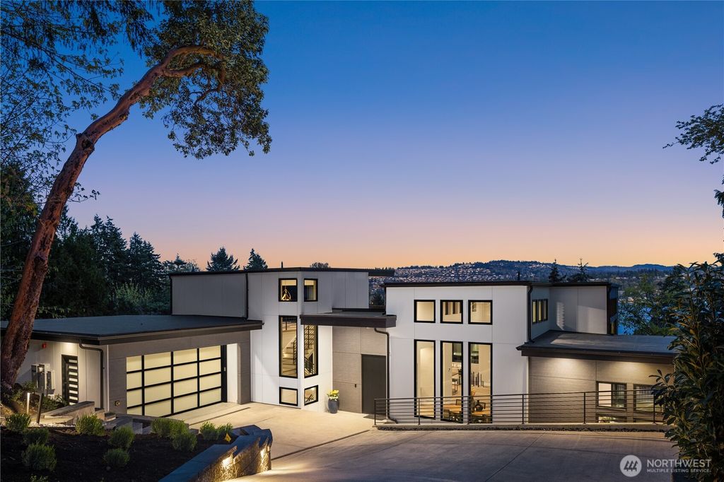 Photo of 4276 E Mercer Way, Mercer Island, WA 98040 (MLS # 2359783)