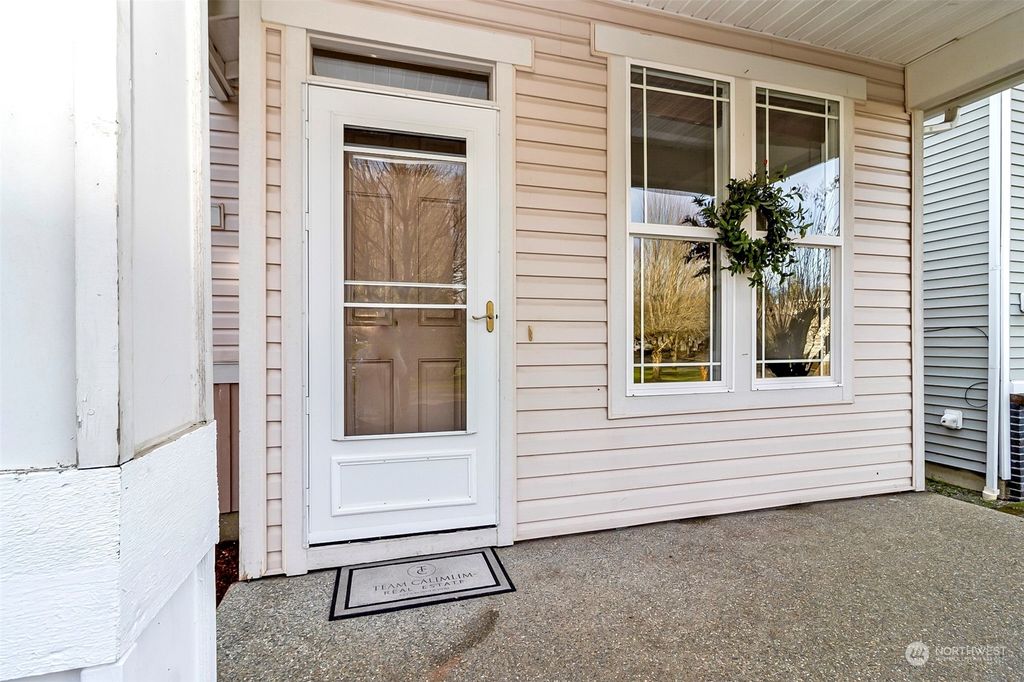 Photo of 14920 48th Avenue SE, Everett, WA 98208 (MLS # 2185929)