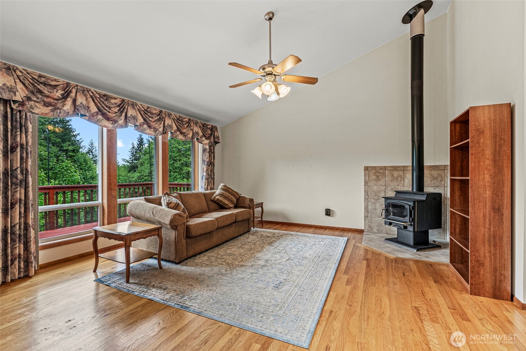 598 Carnine Place