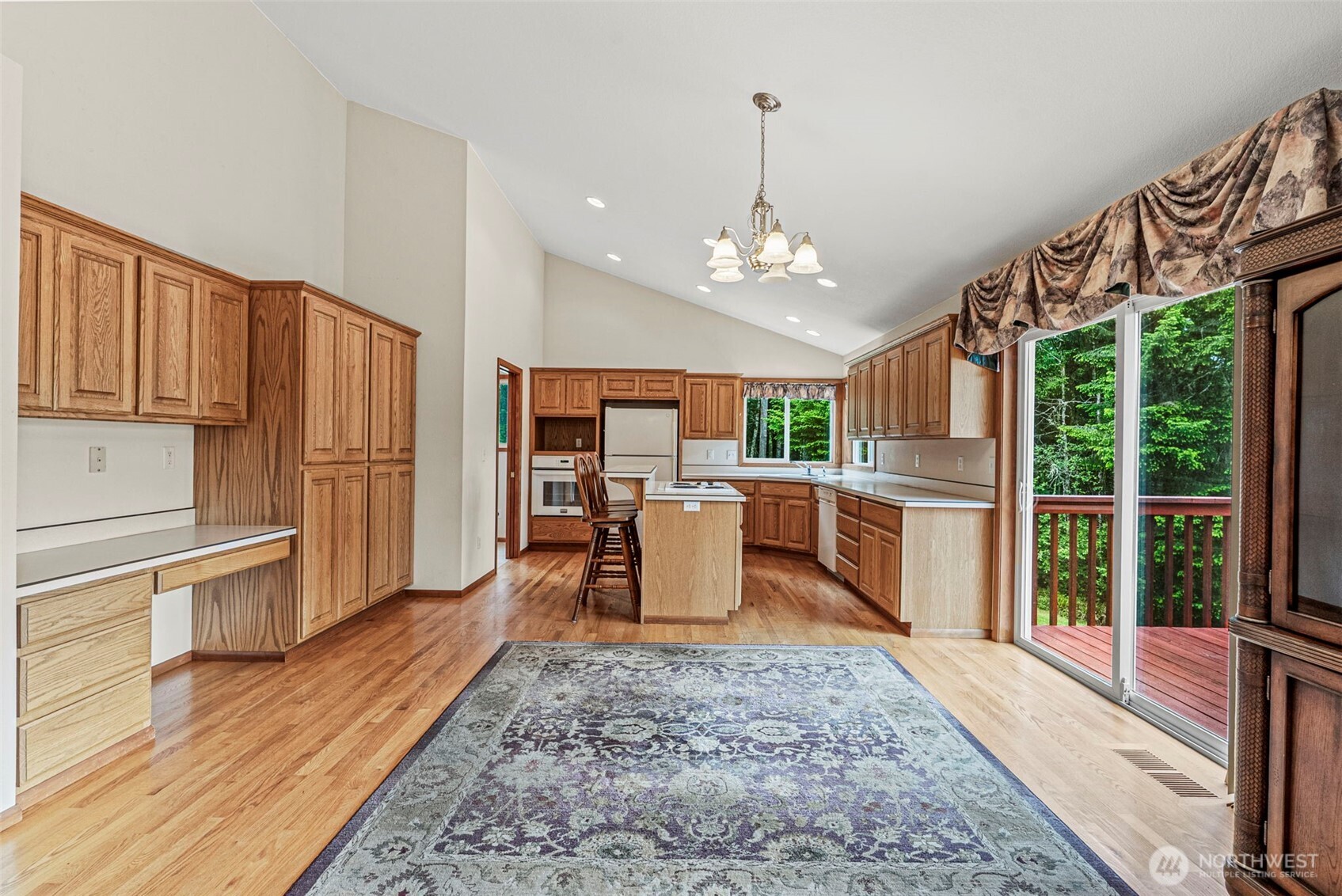 598 Carnine Place