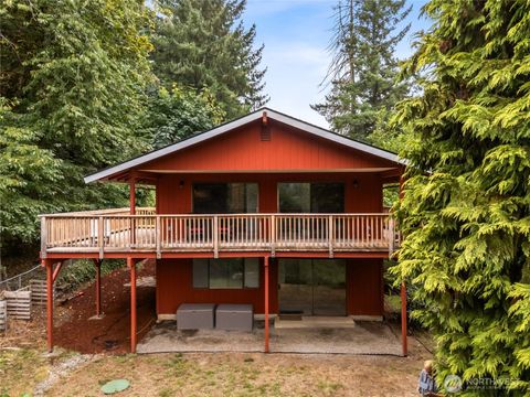 Photo of 2619 Hilltop Court SW, Olympia, WA 98512 (MLS # 2428686)