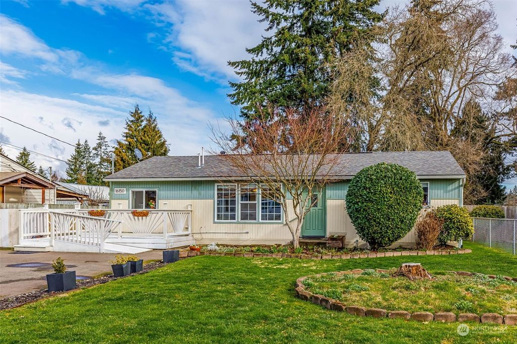 Photo of 16150 119th Avenue SE, Renton, WA 98058 (MLS # 2037466)