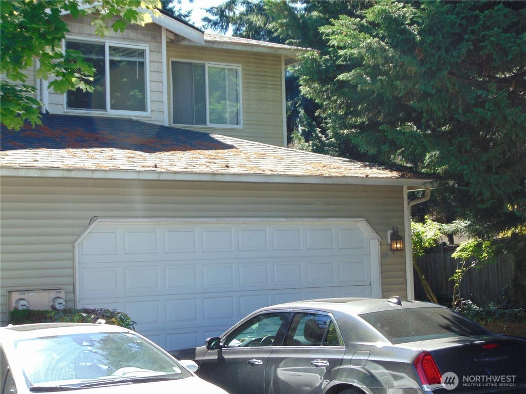 Photo of 12117 W 15th Avenue, Everett, WA 98204 (MLS # 2565668)