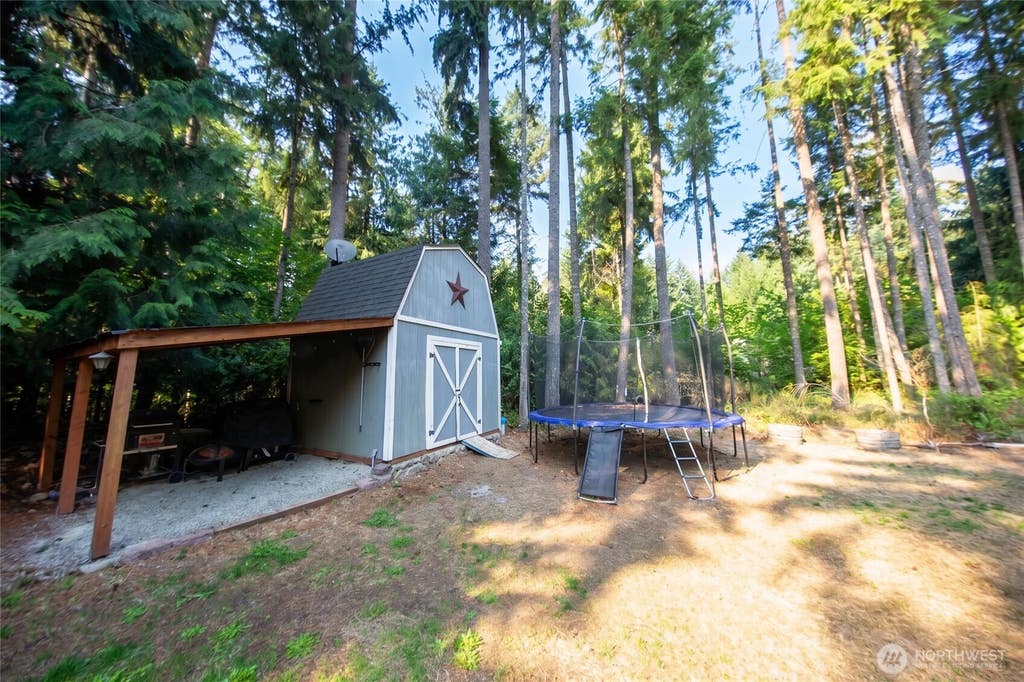 Photo of 22616 Echowood Lane SE, Yelm, WA 98597 (MLS # 2573804)