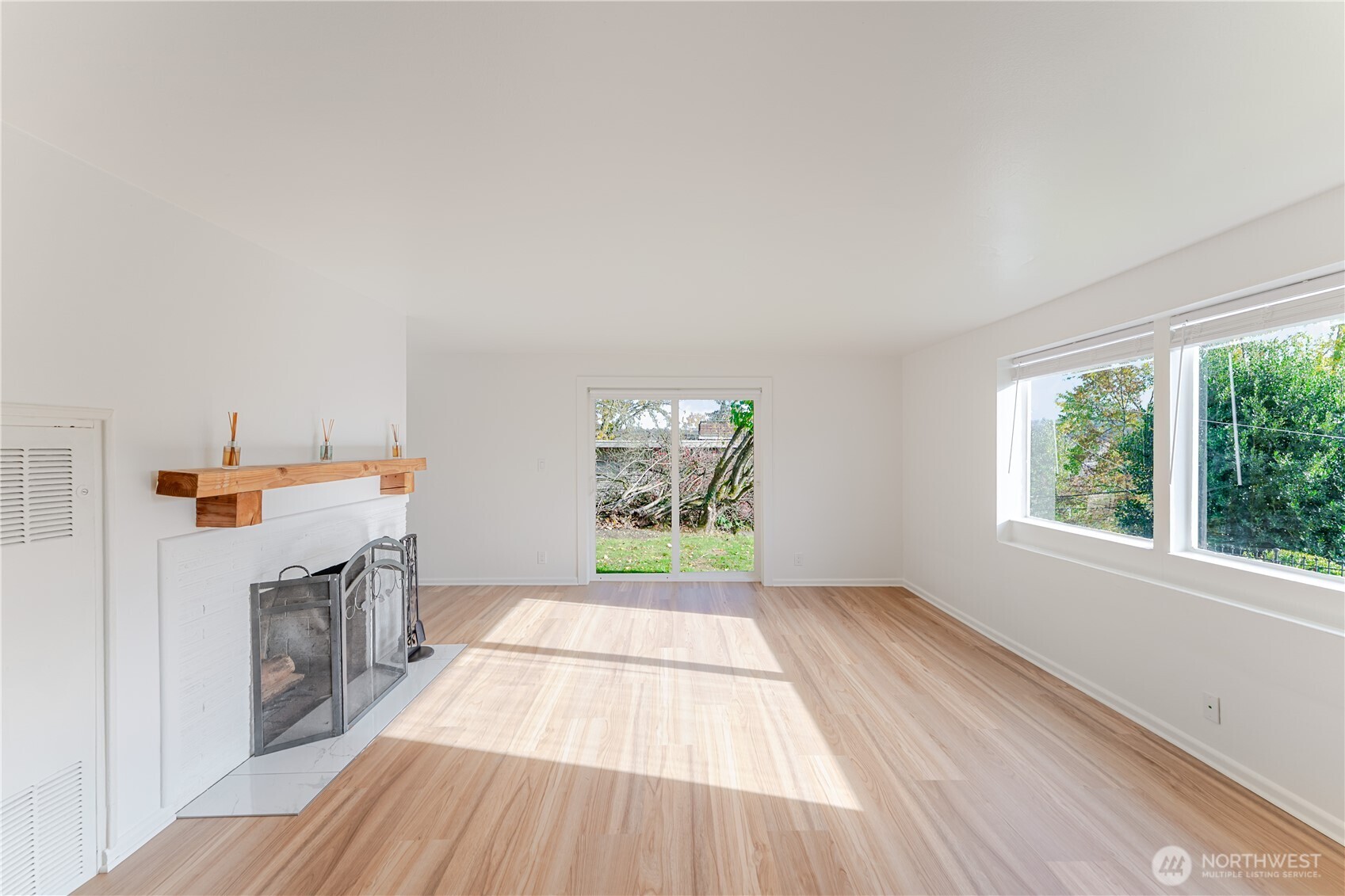 6416 NE 181st Street