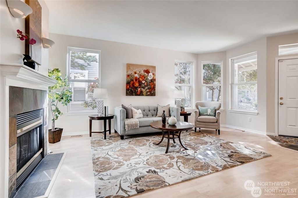 Photo of 15658 NE 93rd Way, Redmond, WA 98052 (MLS # 2235554)