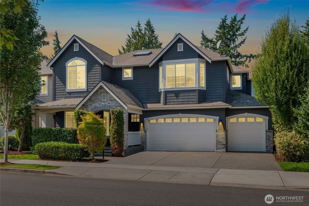 Photo of 167 212th Place NE, Sammamish, WA 98074 (MLS # 2413498)