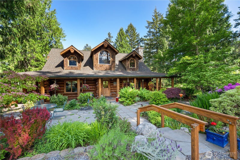 134 Sacred Moon Way
