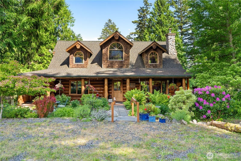 134 Sacred Moon Way