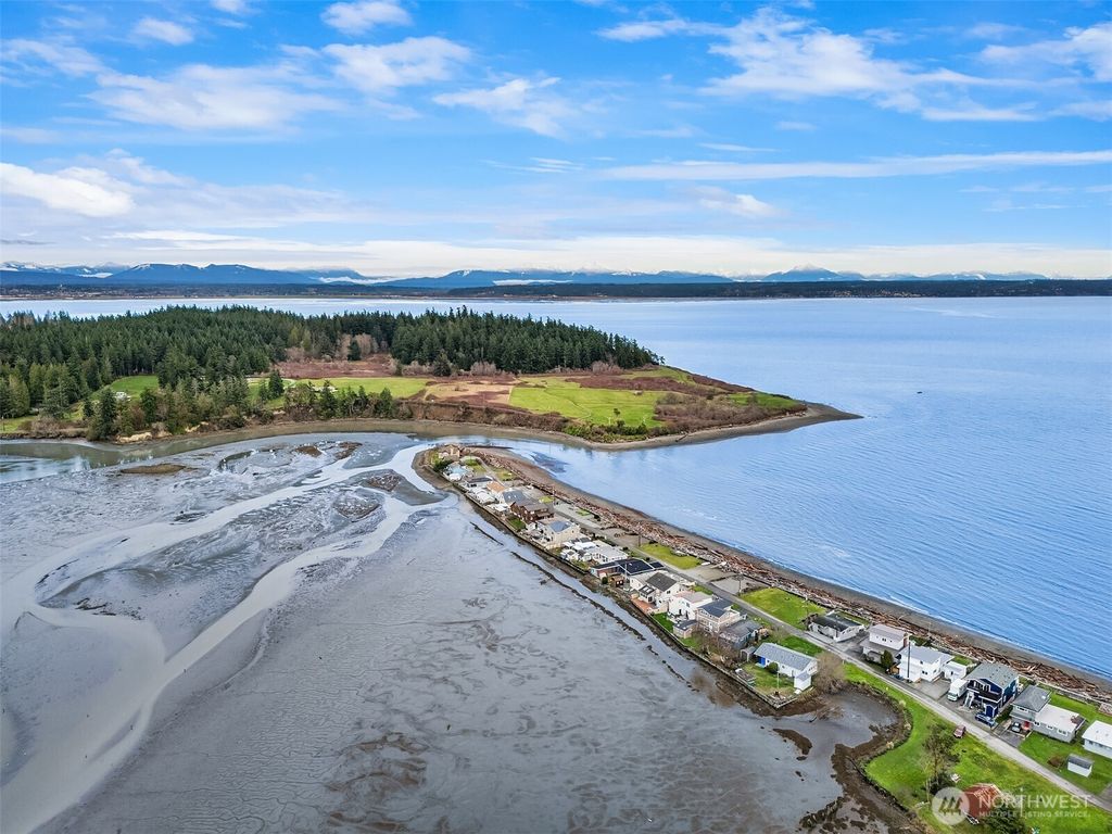 Photo of 289 Driftwood Shores Road, Camano Island, WA 98282 (MLS # 2467062)