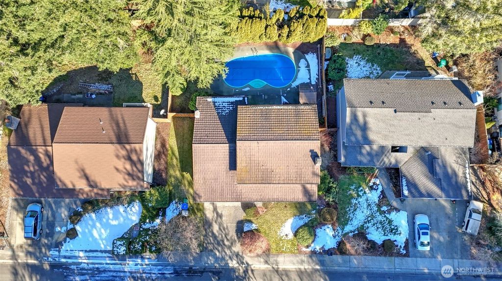 Photo of 15532 SE 175th Ct Ct, Renton, WA 98058 (MLS # 2332328)