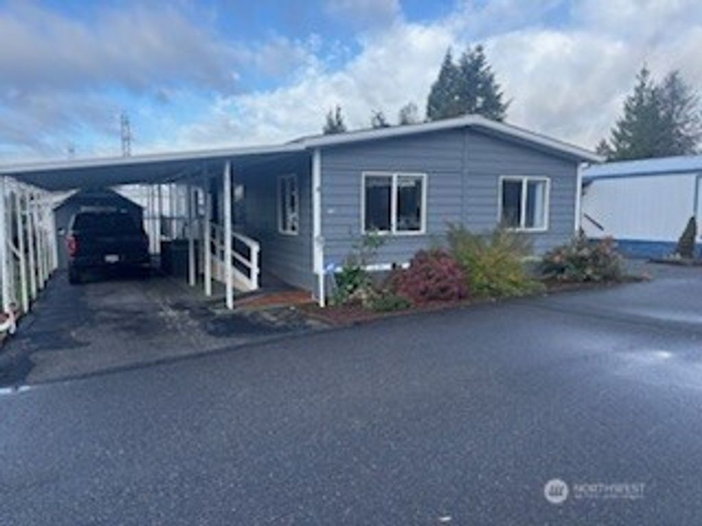 Photo of 1316 91ST Avenue SE #42, Lake Stevens, WA 98258 (MLS # 2519830)