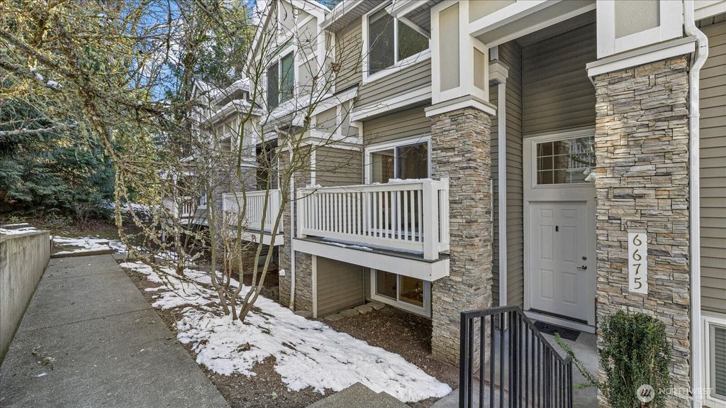 Photo of 6675 SE Cougar Mountain Way, Bellevue, WA 98006 (MLS # 2332190)