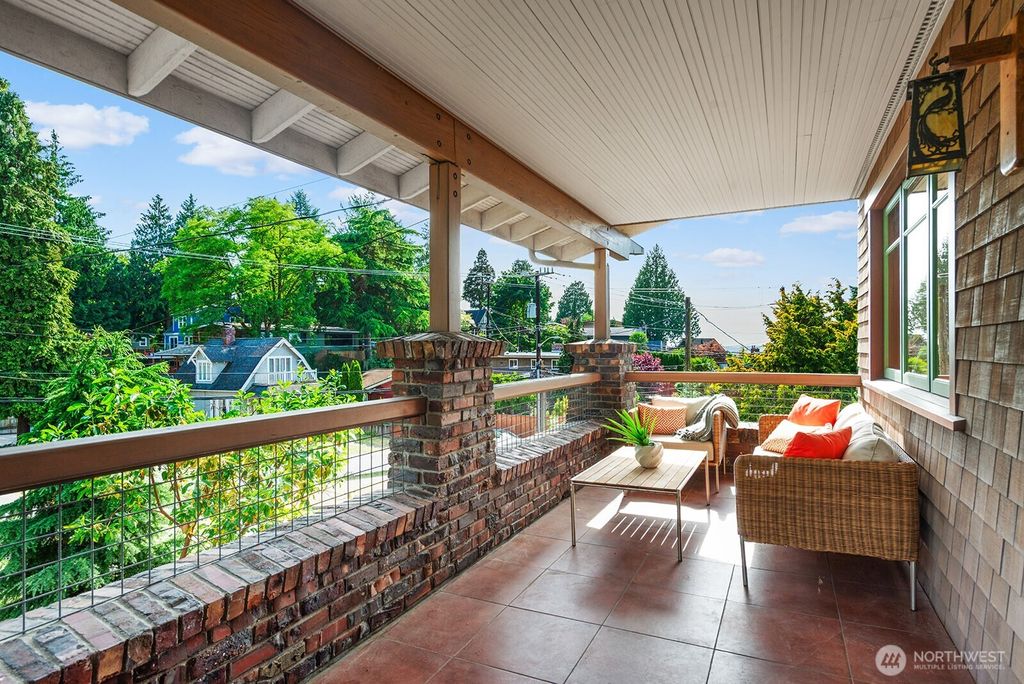 Photo of 4120 SW Othello Street, Seattle, WA 98136 (MLS # 2386823)