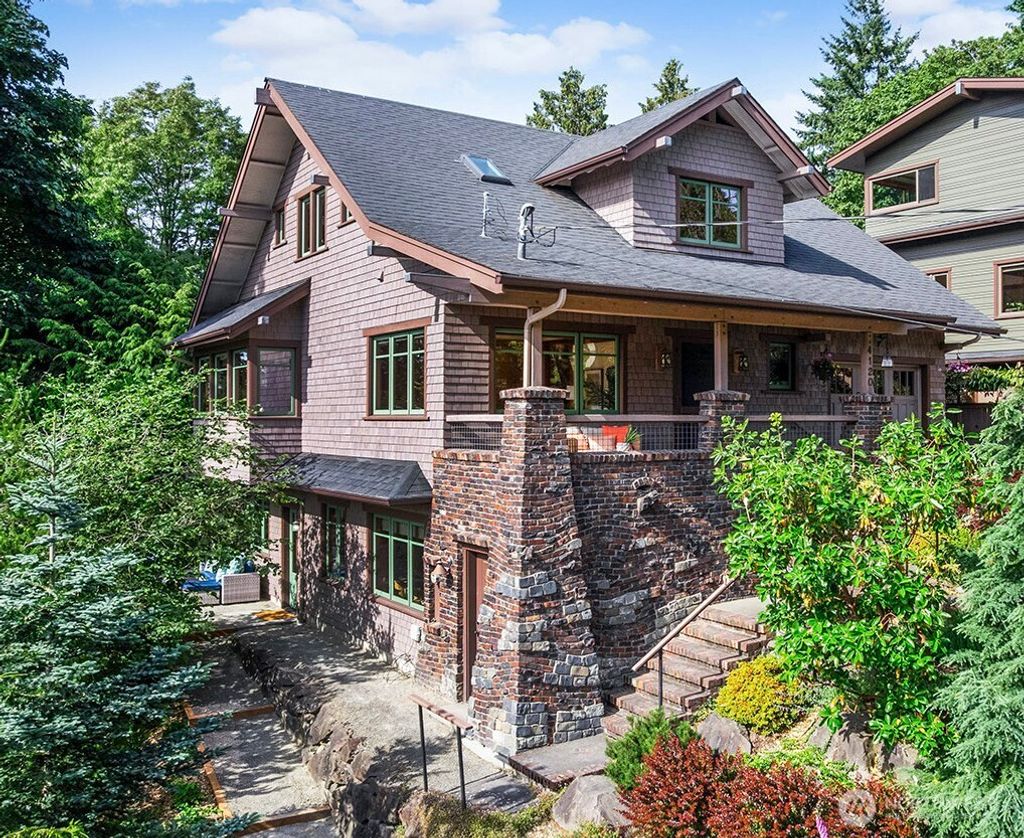 Photo of 4120 SW Othello Street, Seattle, WA 98136 (MLS # 2386823)