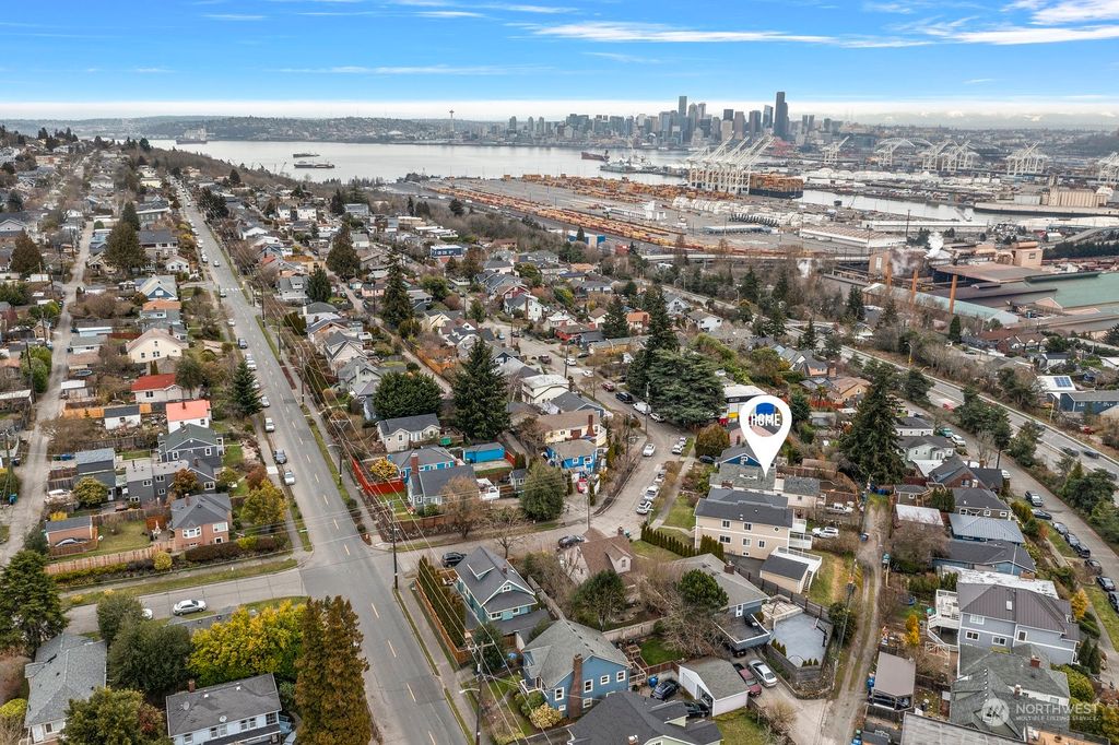 Photo of 4054 34th Avenue SW, Seattle, WA 98126 (MLS # 2045114)