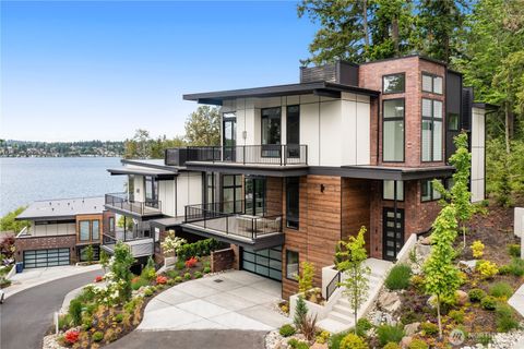 Photo of 7116 NE 119th Lane, Kirkland, WA 98034 (MLS # 2382612)