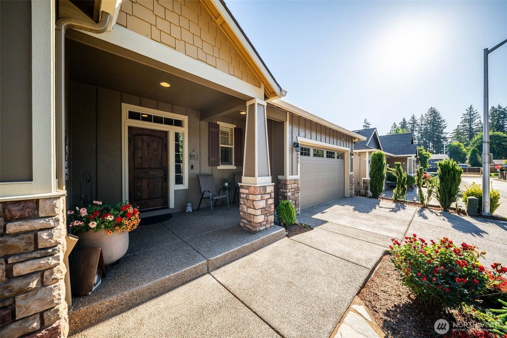 Photo of 12602 NE 12th Way, Vancouver, WA 98684 (MLS # 2534854)