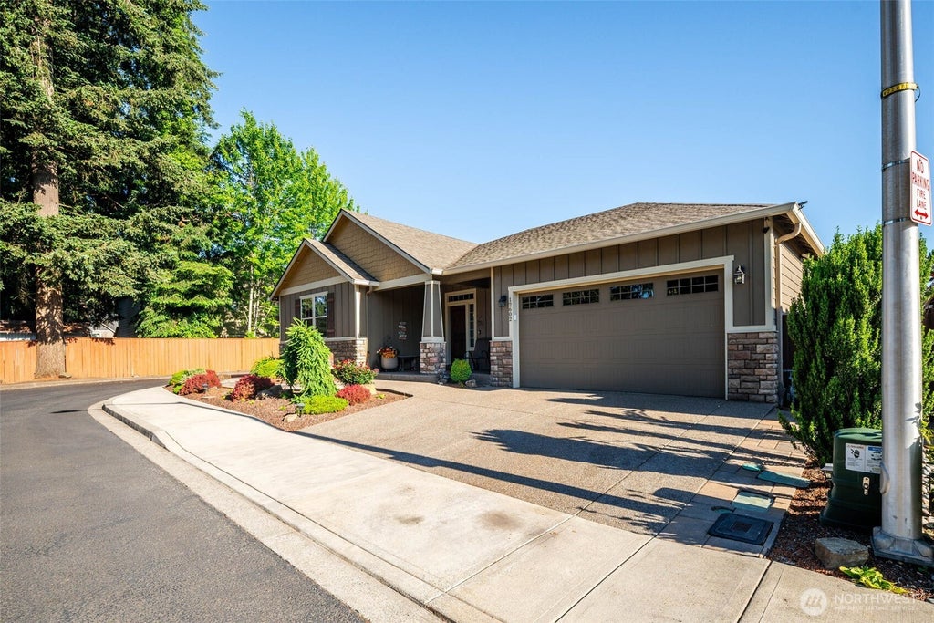 Photo of 12602 NE 12th Way, Vancouver, WA 98684 (MLS # 2534854)