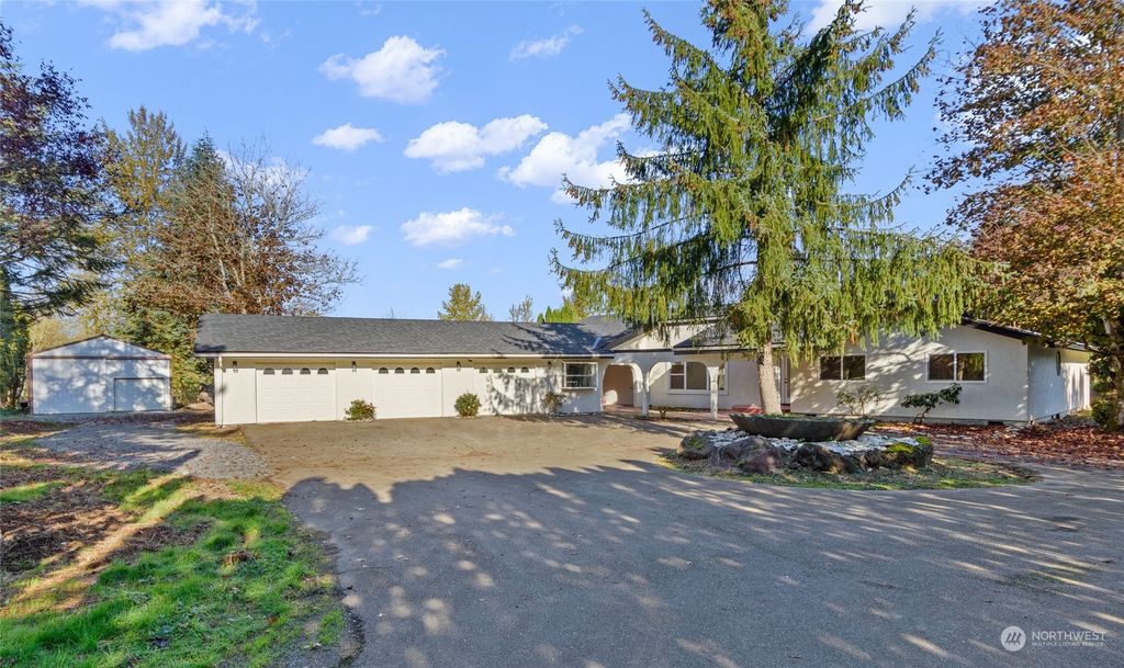 Photo of 15109 257th Avenue SE, Monroe, WA 98272 (MLS # 2175654)