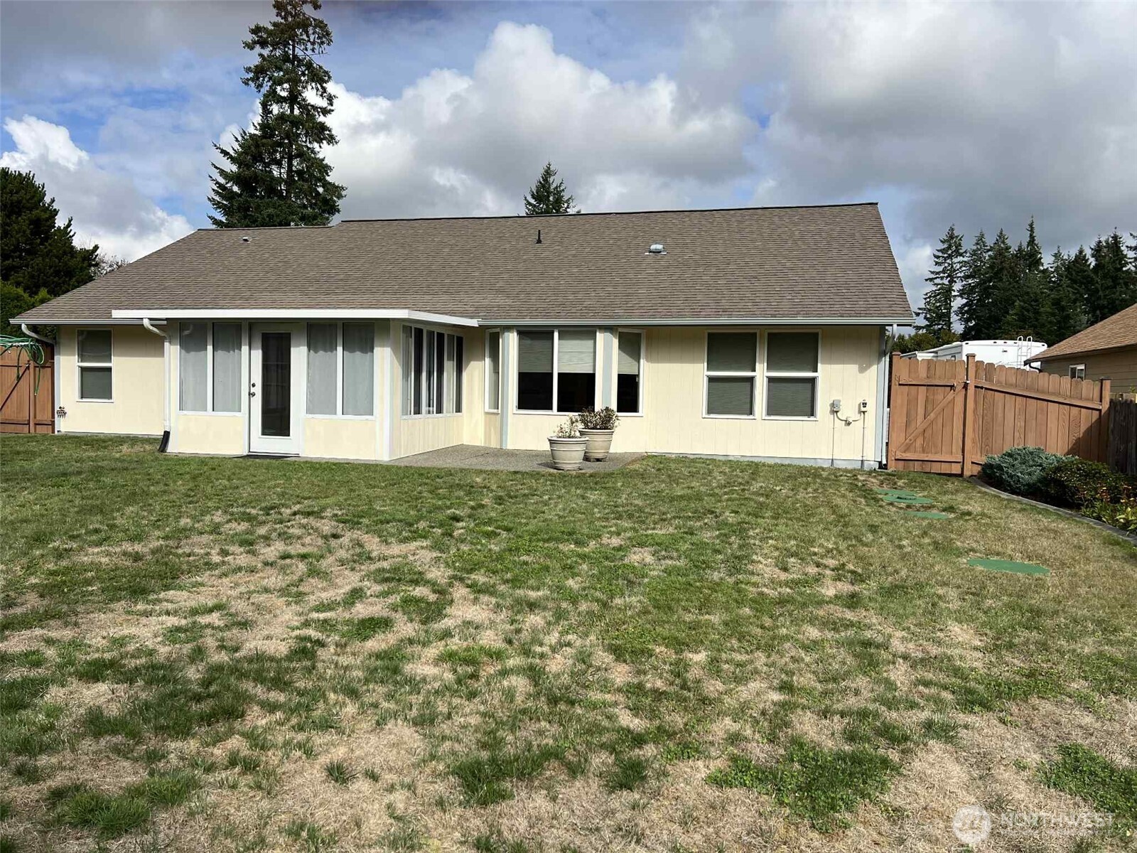10 E Warbler Court