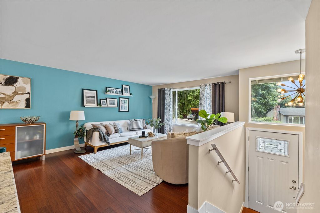 Photo of 18204 NE 175th Place, Woodinville, WA 98072 (MLS # 2397627)