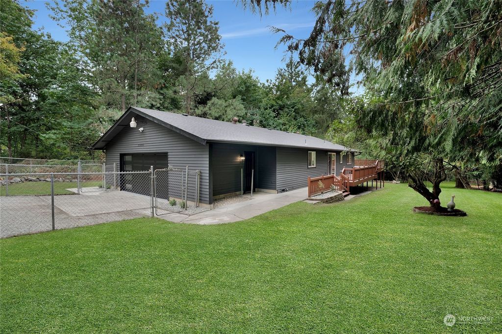 Photo of 33803 53rd Avenue S, Auburn, WA 98001 (MLS # 2161703)
