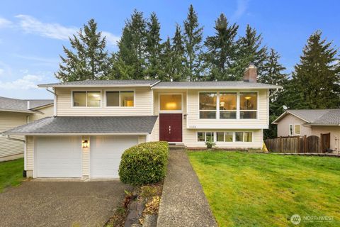Photo of 15132 SW 48th Drive, Bellevue, WA 98006 (MLS # 2476101)