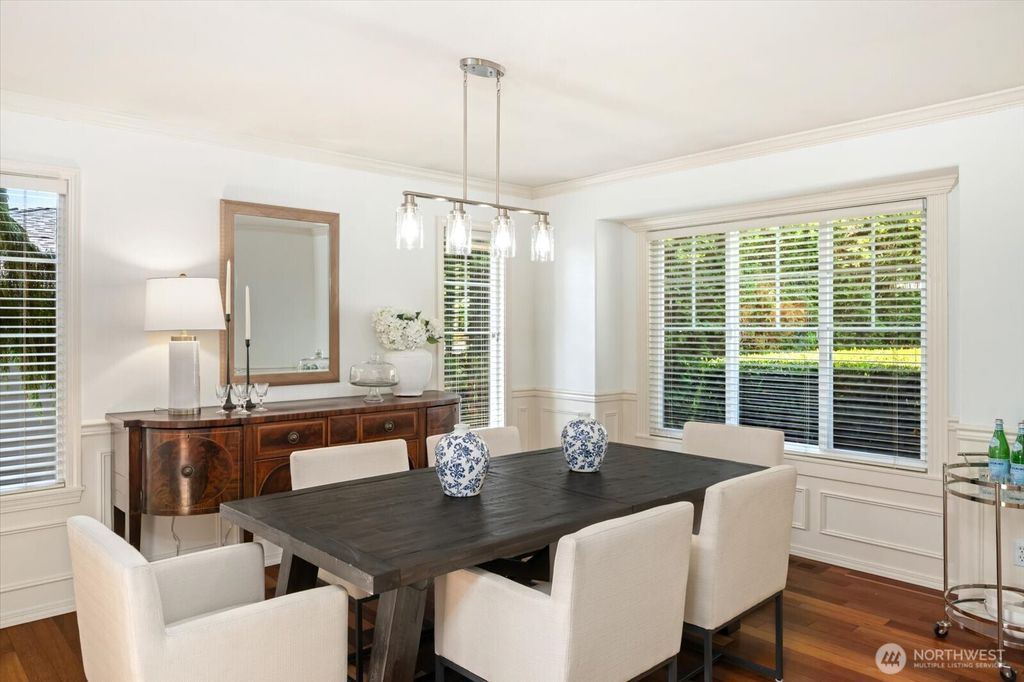 Photo of 9206 NE 126th Place, Kirkland, WA 98034 (MLS # 2419295)