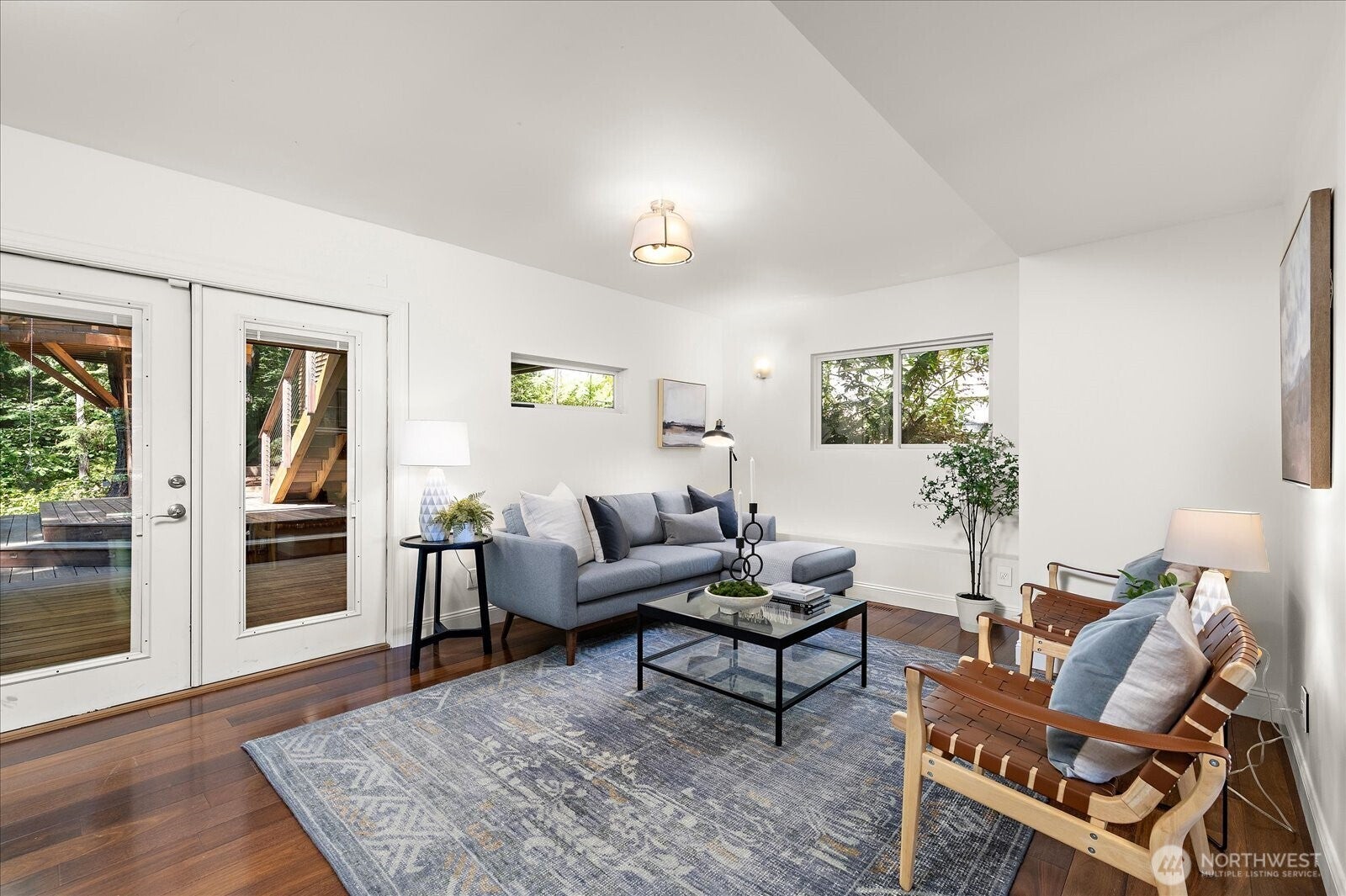 2035 West Lake Sammamish Parkway SE