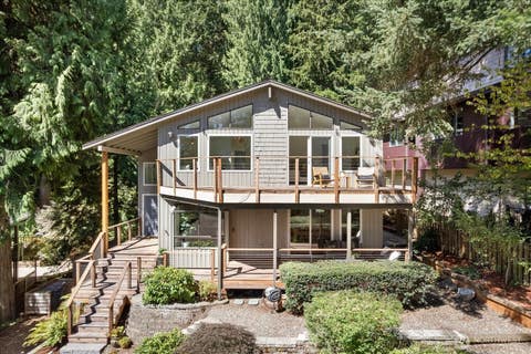 Photo of 2035 West Lake Sammamish Parkway SE, Bellevue, WA 98008 (MLS # 2567646)