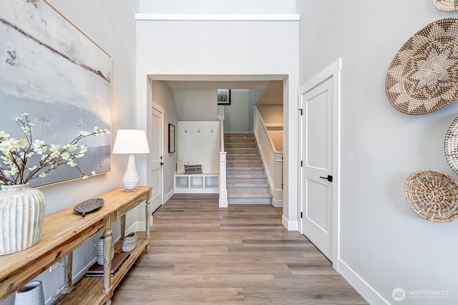 East Wenatchee, Washington 98802, United States, 4 Bedrooms Bedrooms, ,3 BathroomsBathrooms,Residential,Active,222235