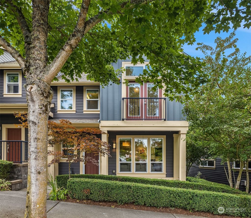 Photo of 2347 NE Natalie Way, Issaquah, WA 98029 (MLS # 2161893)