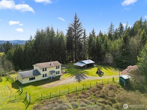 Photo of 146 Glenn Lane, Montesano, WA 98563 (MLS # 2505145)