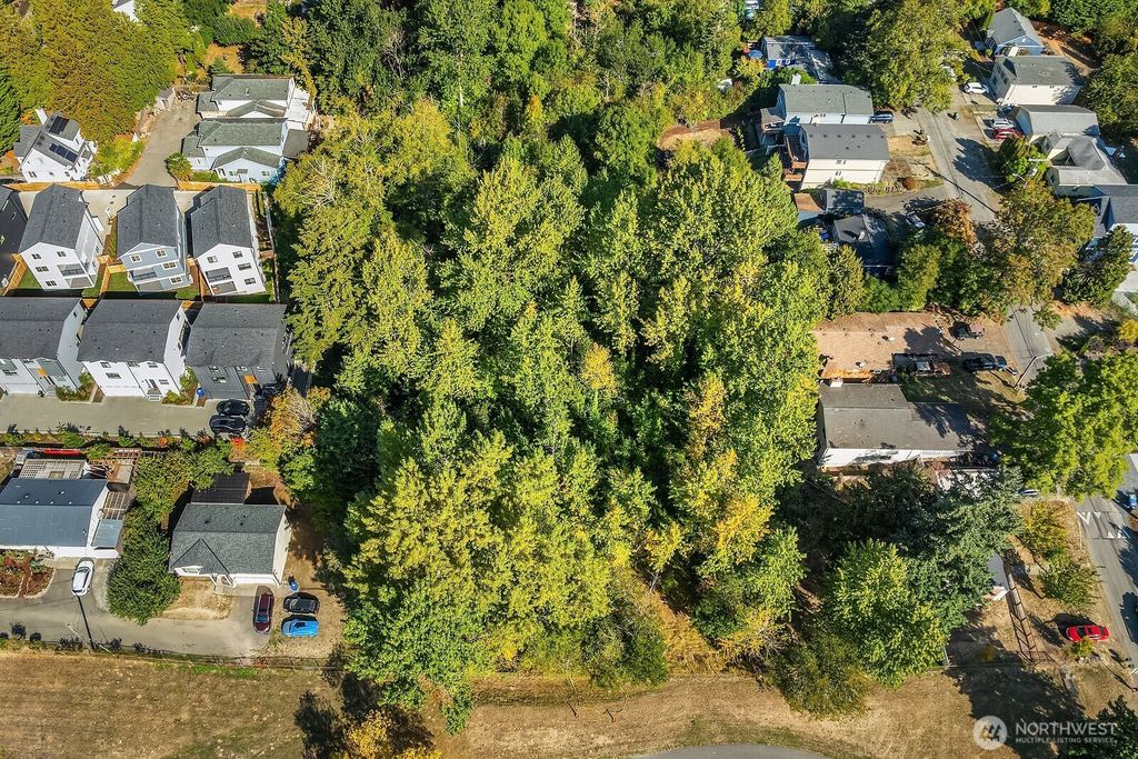 Photo of 0 18th Avenue SW, Seattle, WA 98106 (MLS # 2438469)
