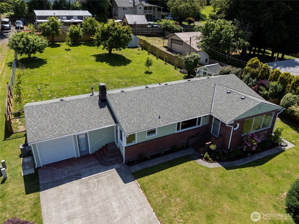 Photo of 1609 NE 72nd Street, Vancouver, WA 98665 (MLS # 2526775)