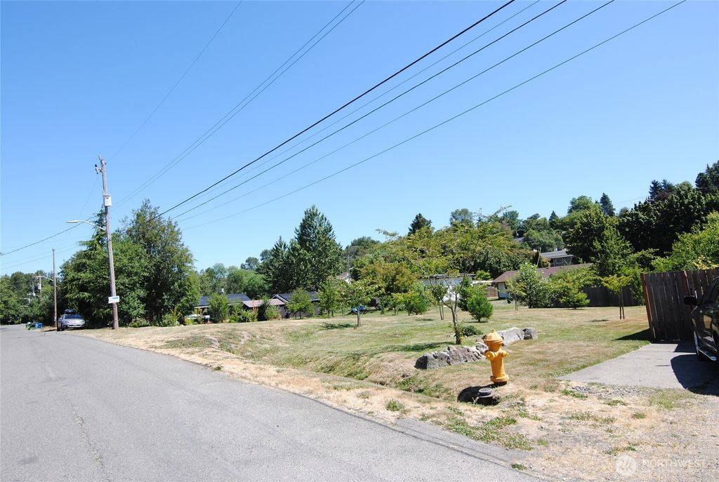 Photo of 6740 17th Ave SW Ave, Seattle, WA 98106 (MLS # 2396586)