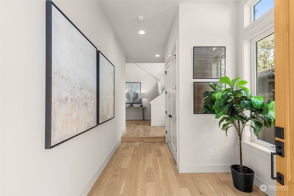 Photo of 7010 NE 134th Street, Kirkland, WA 98034 (MLS # 2211074)