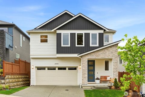 Photo of 12232 67th Drive SE, Snohomish, WA 98296 (MLS # 2522115)